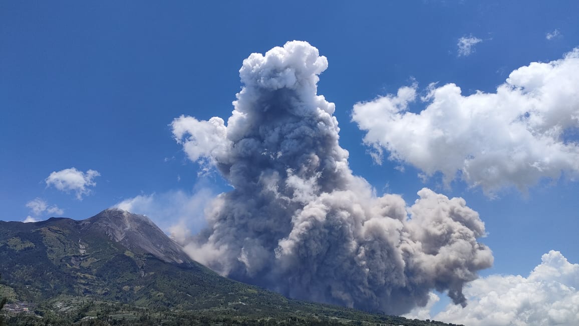 Awan Panas