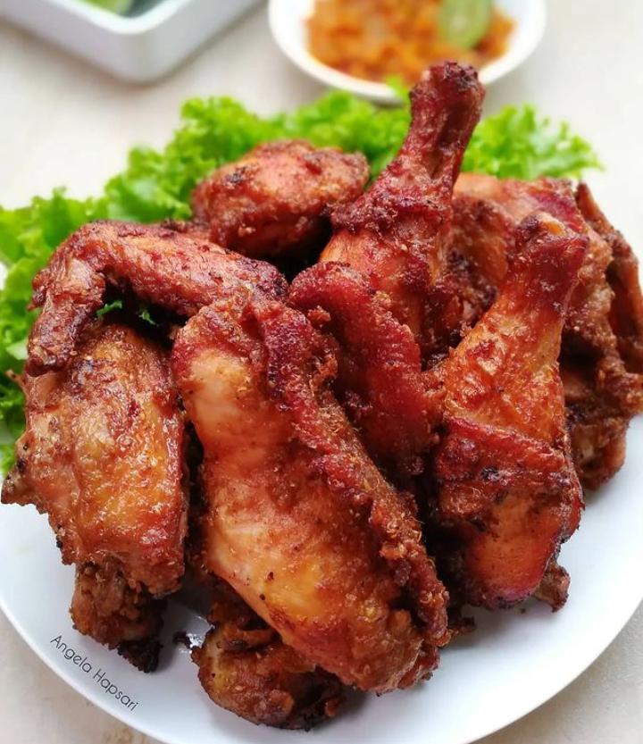 Ayam