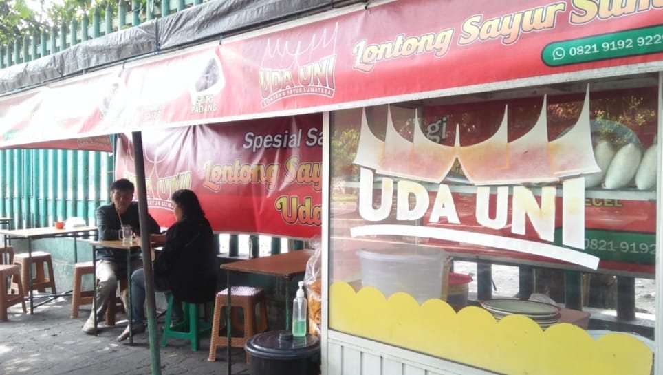 Lontong Sayur Uda Uni