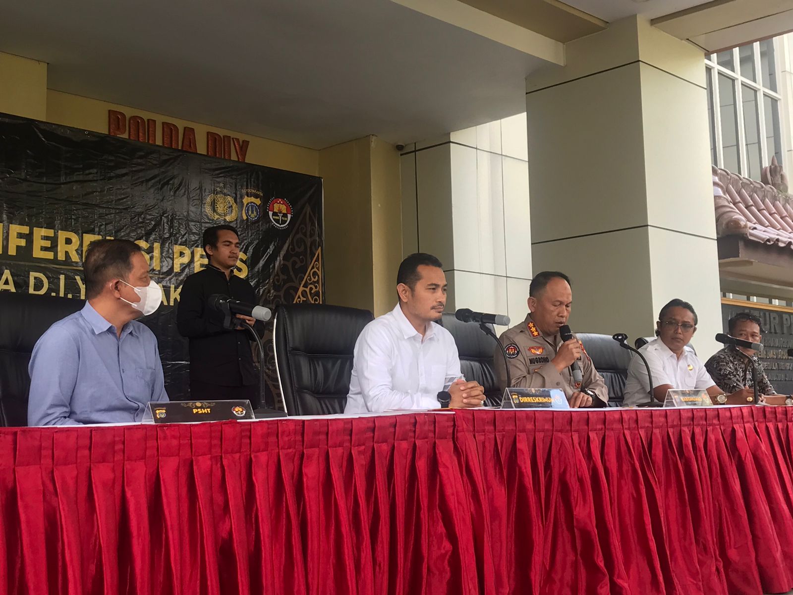 Konferensi pers di Polda DIY Soal Kerusuhan 